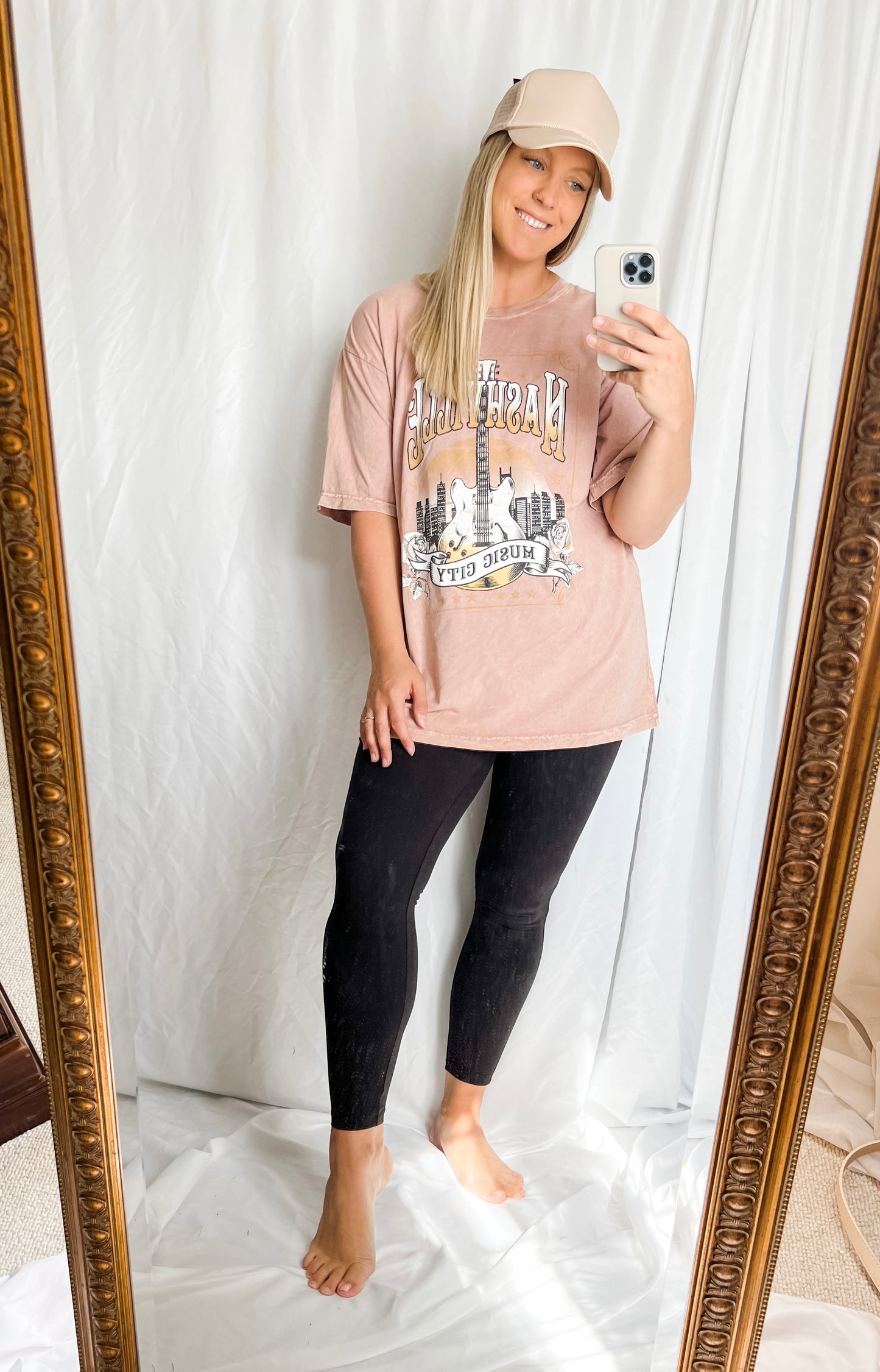 NASHVILLE Oversized Tee